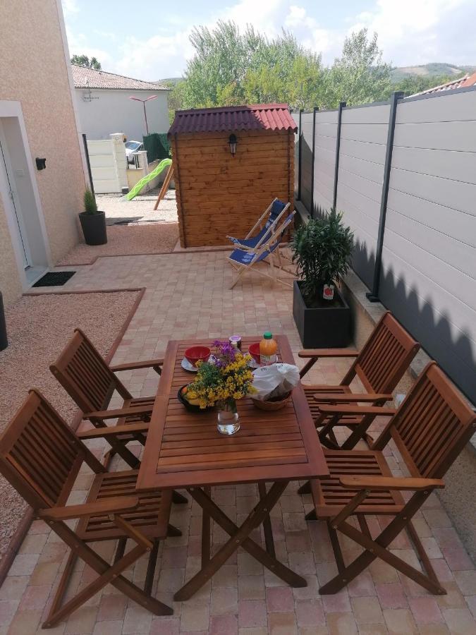 Charmant appartement T2 dans villa avec spa extérieur de mai à septembre Laveyron Exterior foto